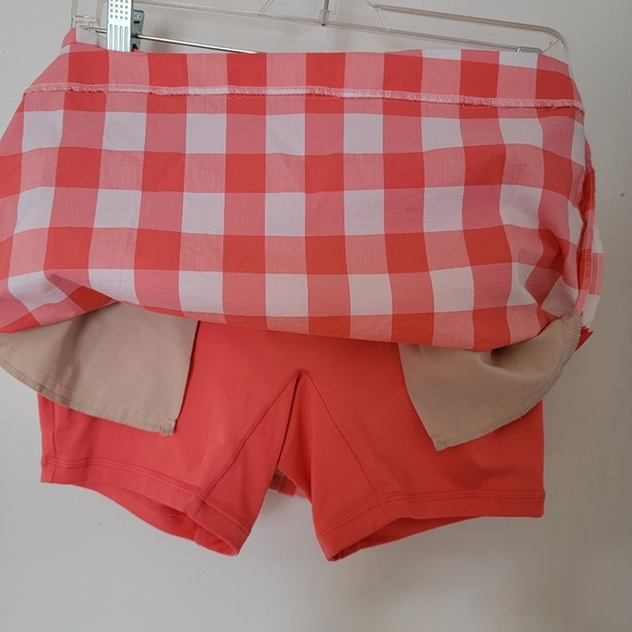 Polo Ralph Lauren Golf Skort Size 2. Pockets, side zip, in EUC! - Picture 5 of 5